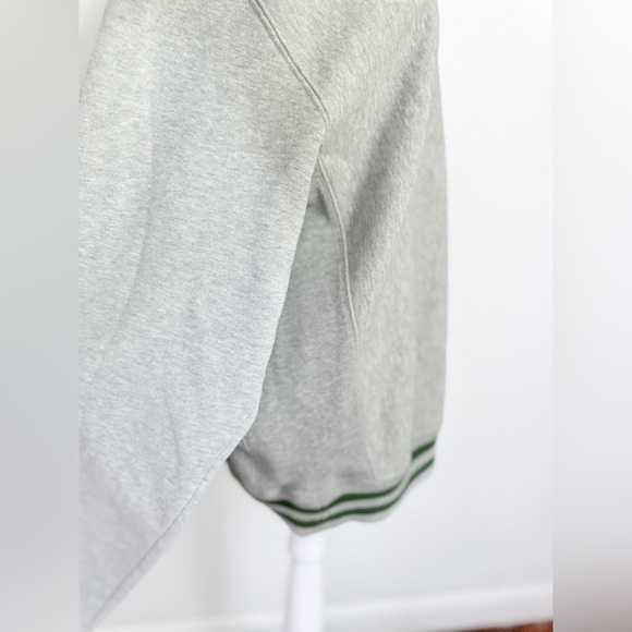 Vintage Champion Crewneck - Picture 7 of 7